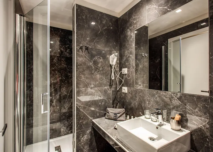 Отель 55 Fifty-five - Maison D'art Collection 4*